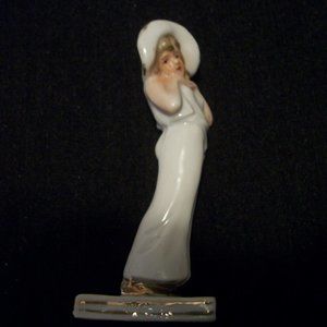 DARLING MADE IN JAPAN SM EDWARDIAN GIRL FIGURINE